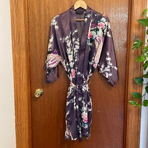 Old Shanghai Floral Kimono Satin Robe